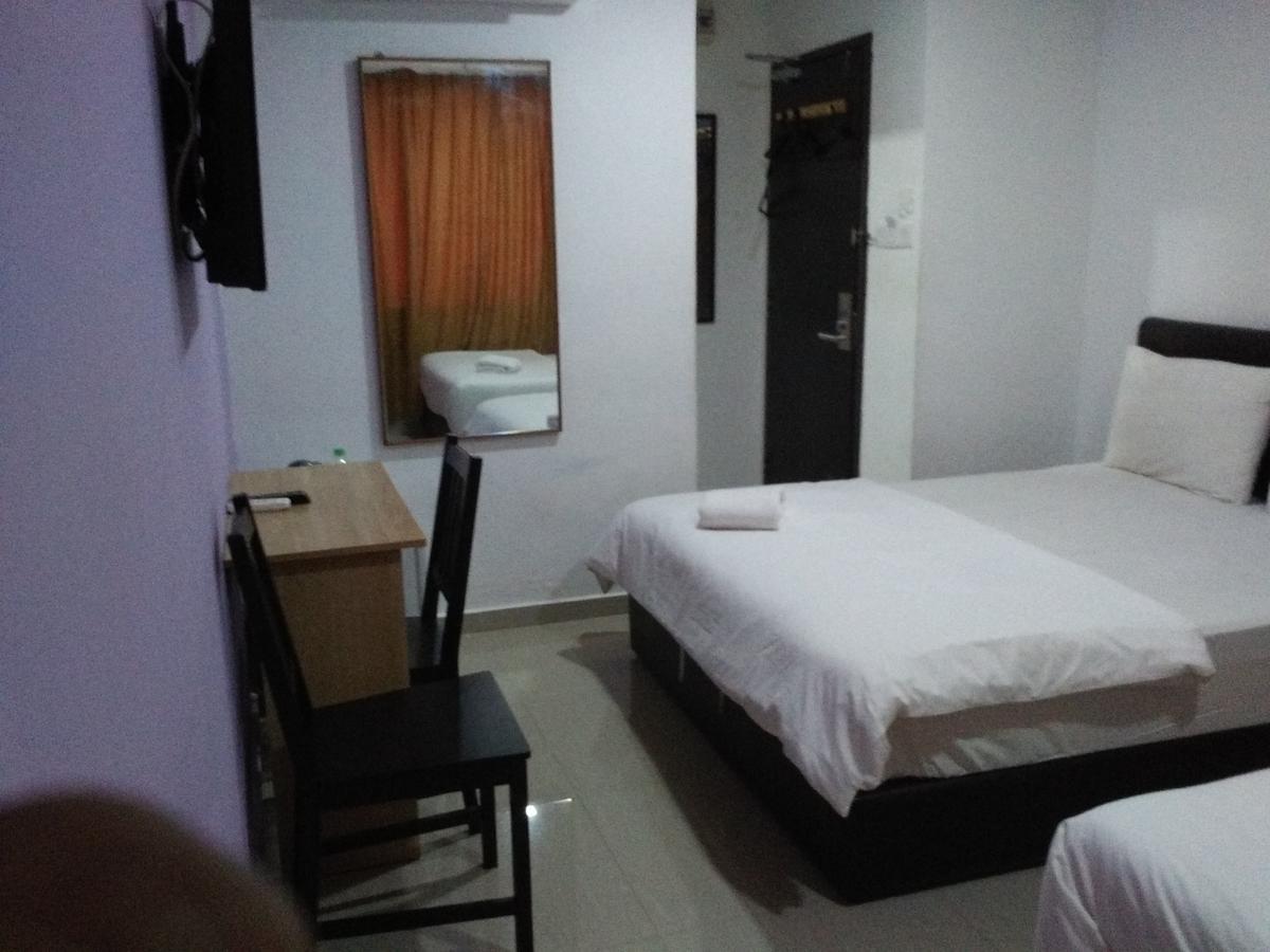 Hotel Lismar Subang Jaya Exterior photo